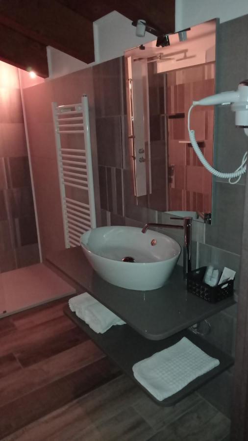 Hotel Ristorante Caligiuri Decollatura 外观 照片